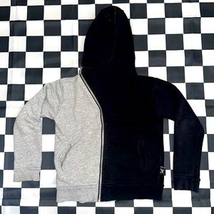 Nununu Like New Unisex Boys Girls Assymetrical Black  Gray Zip Up Hoodie 4-5